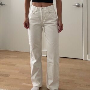 zara baggy white mid rise boyfriend jeans